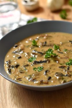 Soupe-hongroise-champignons